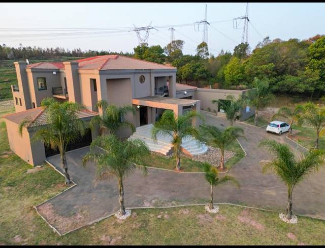 FARM FOR SALE IN RIETVLEI VIEW COUNTRY ESTATES